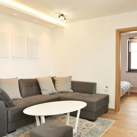 Pegaz Premium Privatan Parking Apartamento *