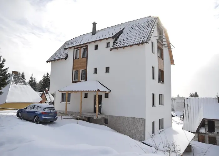 아파트 Pegaz Premium Privatan Parking