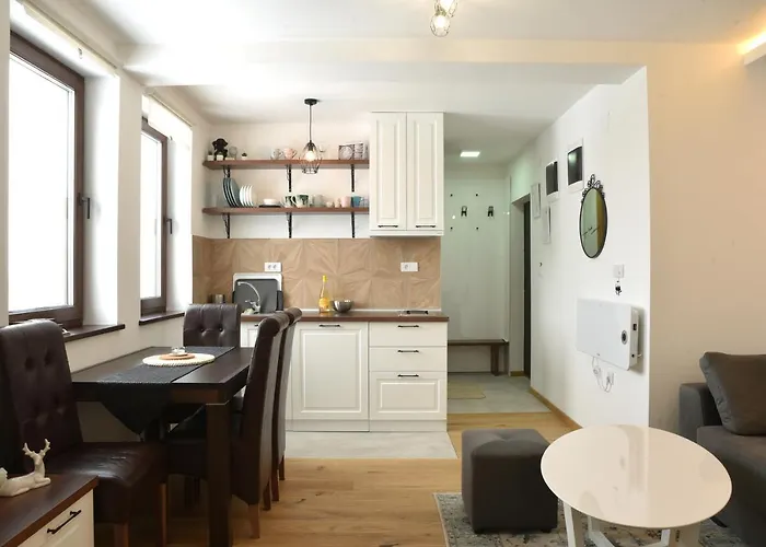 Pegaz Premium Privatan Parking 아파트 카파오닉