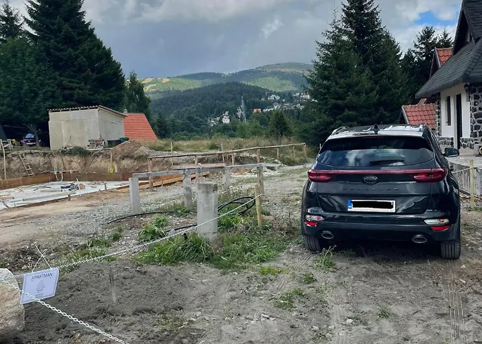 Pegaz Premium Privatan Parking * 카파오닉